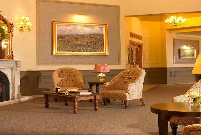 Castlecourt Hotel, & Leisure Hotell