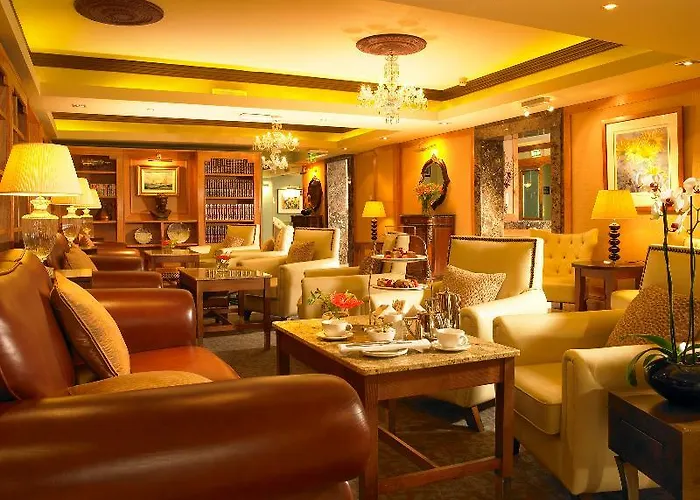 Hotell Castlecourt Hotel, & Leisure Westport