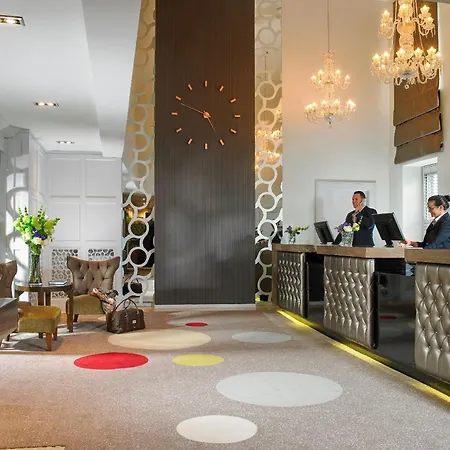 Castlecourt Hotel, & Leisure Hotel 4*