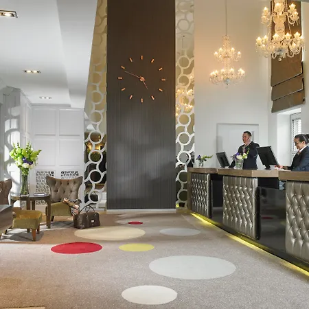 Castlecourt Hotel, & Leisure Hotel 4*