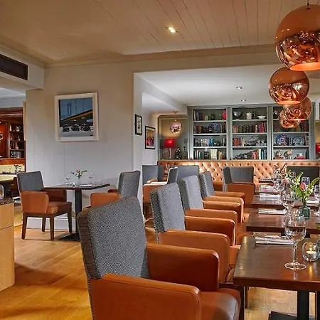 Hotell Castlecourt Hotel, & Leisure Westport
