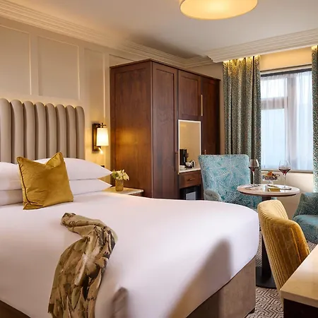 Castlecourt Hotel, & Leisure