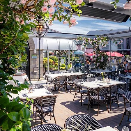 Castlecourt Hotel, Spa&leisure 4* Westport
