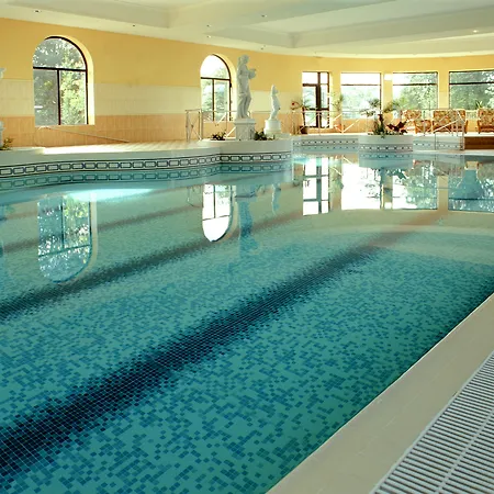 Castlecourt Hotel, Spa&leisure 4* Westport