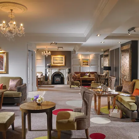 Castlecourt Hotel, & Leisure Hotel 4*